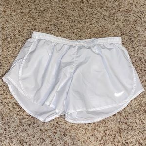 white nike shorts